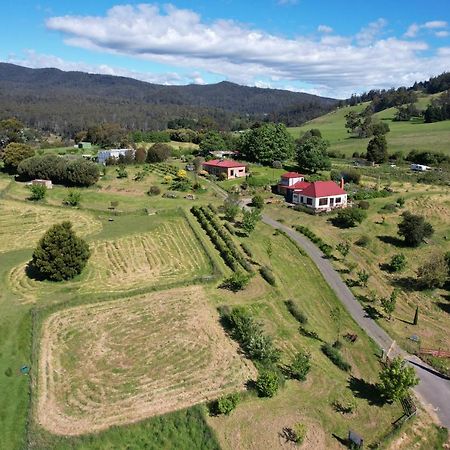 Cherry Top Farmstay - Boutique Eco Village Lilydale Kültér fotó