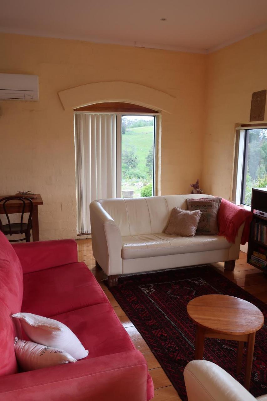 Cherry Top Farmstay - Boutique Eco Village Lilydale Kültér fotó