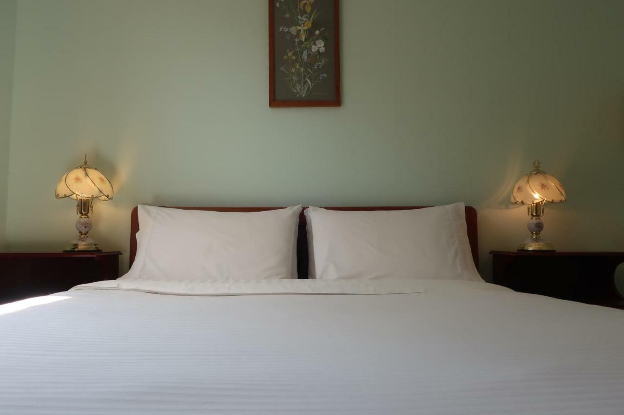 Cherry Top Farmstay - Boutique Eco Village Lilydale Kültér fotó
